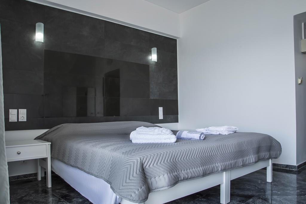 Porto Evia Boutique Hotel Amarynthos Room photo