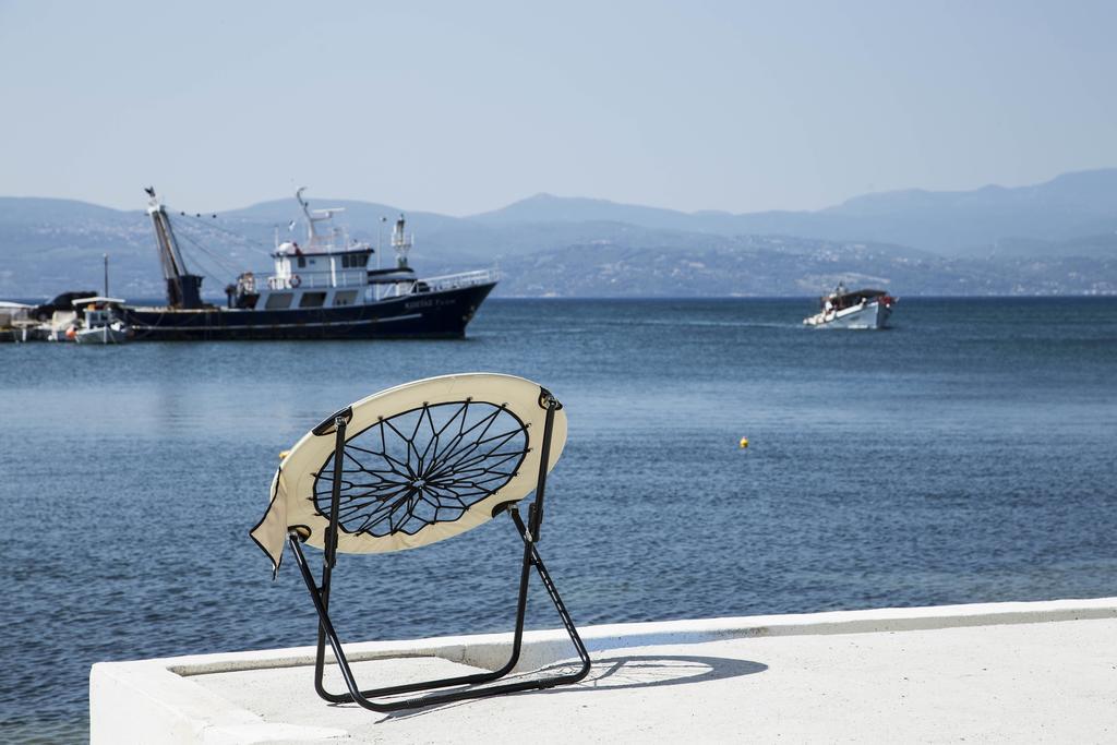 Porto Evia Boutique Hotel Amarynthos Exterior photo